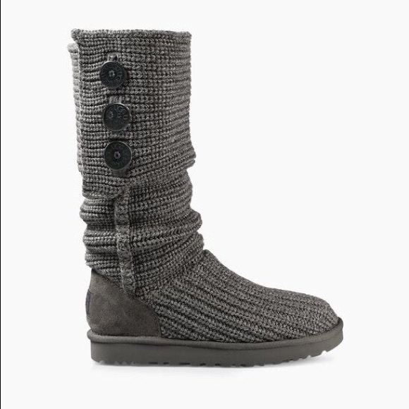 UGG Shoes - UGG Australia Knit Gray Womens Boots Size 6